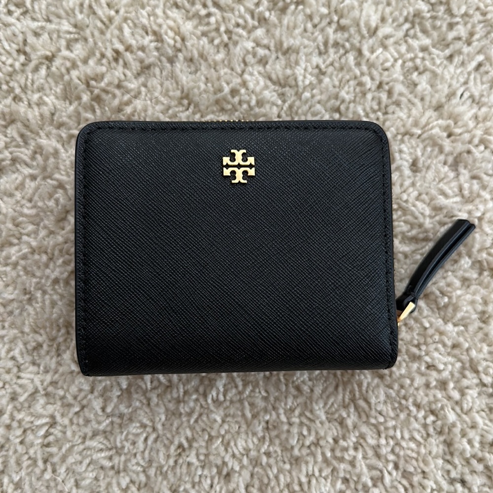 Tory Burch Emerson Mini Wallet